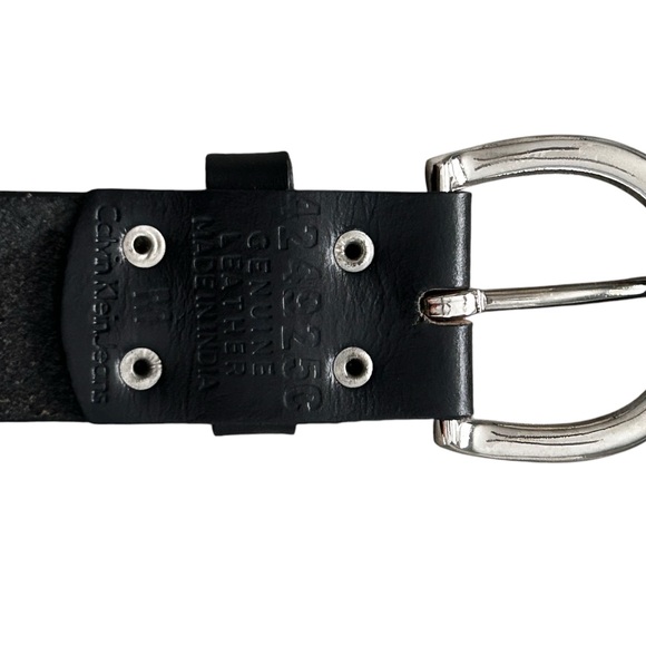 Calvin Klein Jeans Black and Silver Leather Belt - Picture 6 of 9